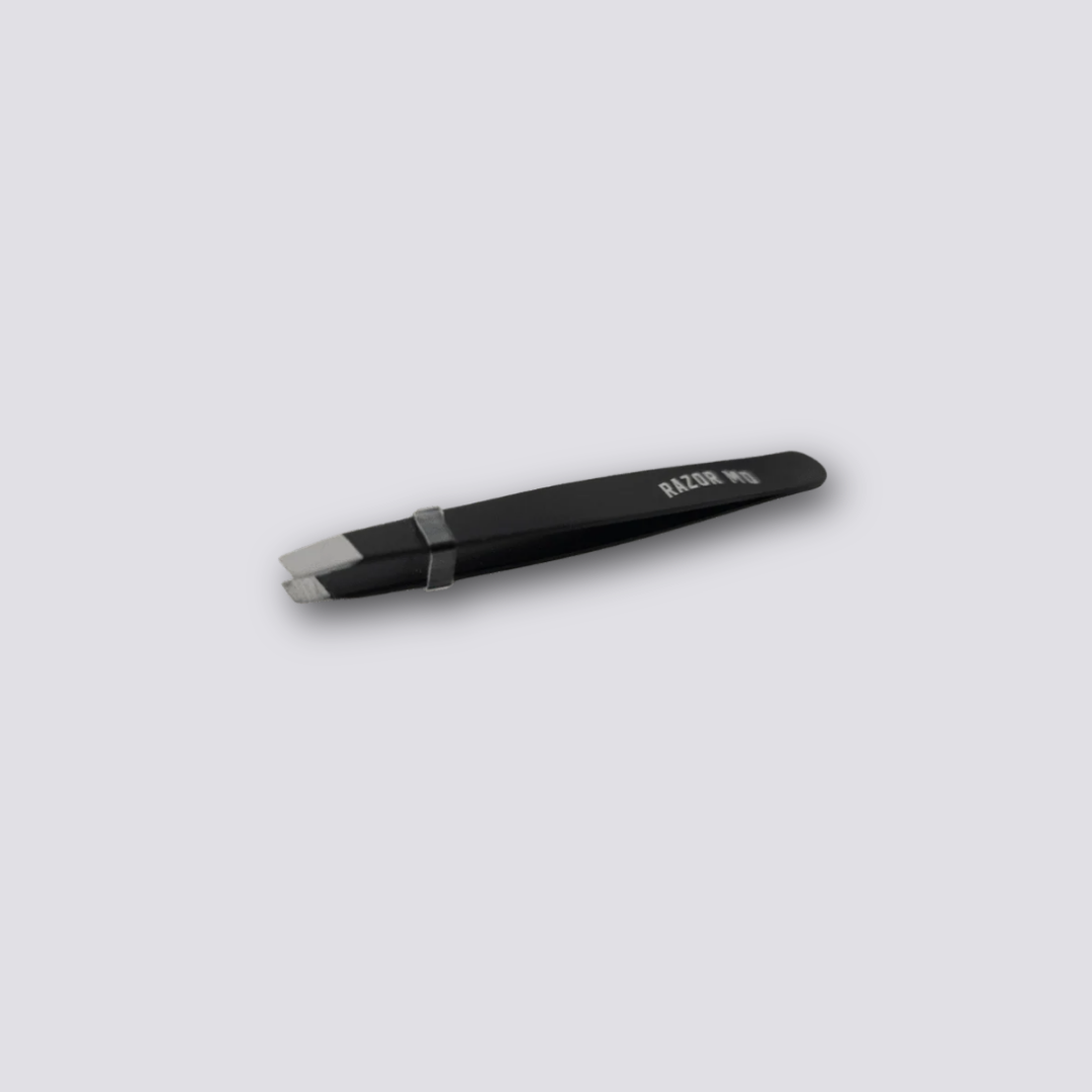RAZOR MD Slanted Blackout TWEEZERS